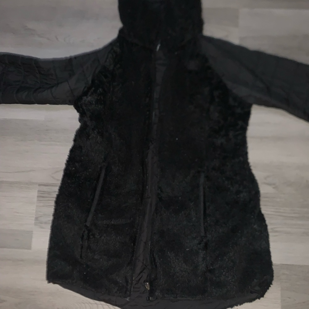 The North Face Women's Black Teddy Jacket with Quilted Sleeves